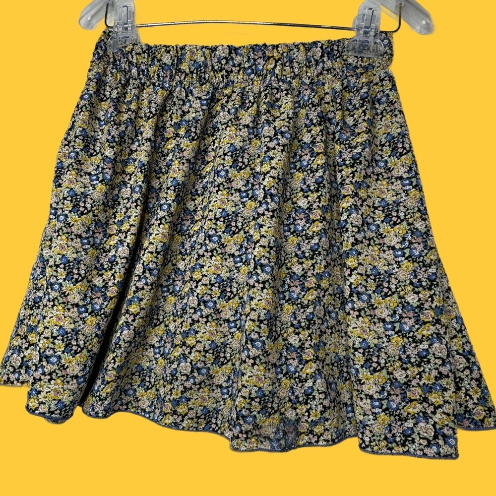 Yellow and Navy Ditsy Floral Elastic Waist Mini Skirt Size Medium